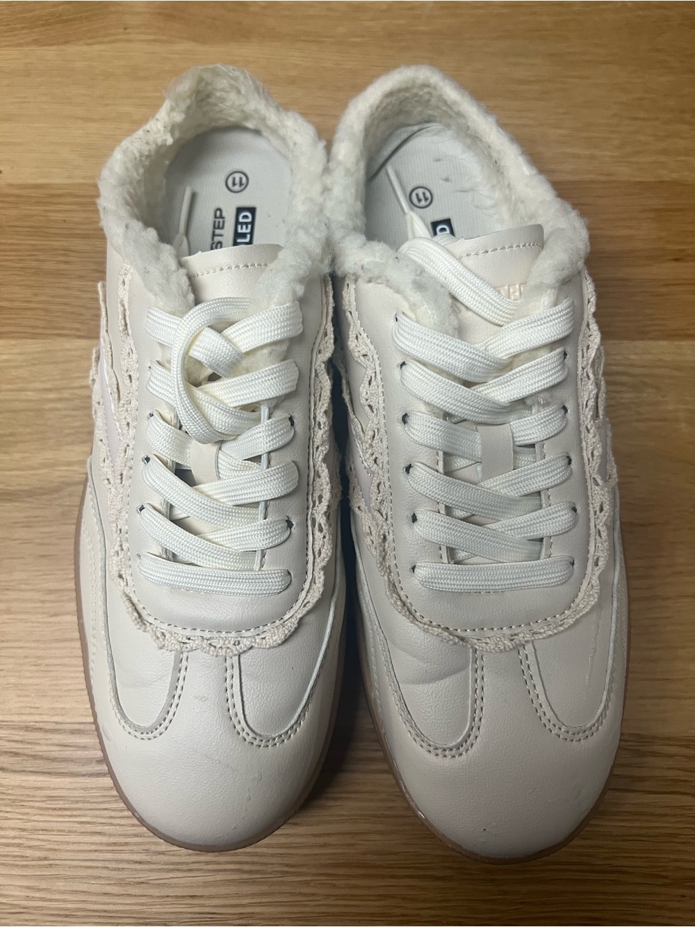 Lucky Step Cozy Lace-Trim Cream Women's Sneakers